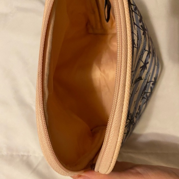 Nautica cosmetic bag - Picture 3 of 3